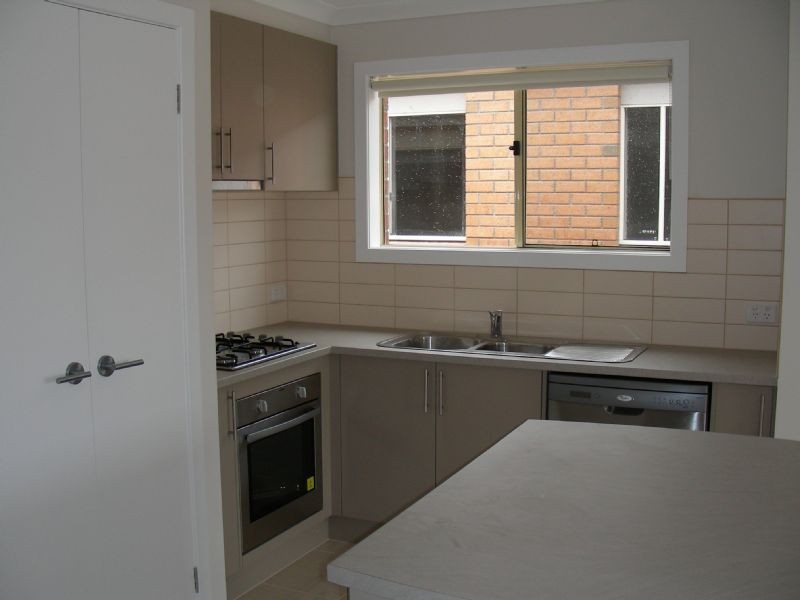 48 Hatchlands Drive, Deer Park VIC 3023