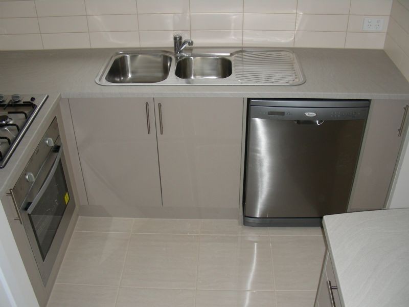 48 Hatchlands Drive, Deer Park VIC 3023