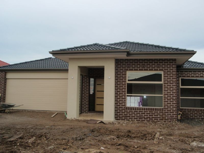 53 Hemsley Drive, Deer Park VIC 3023