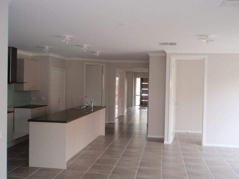 53 Hemsley Drive, Deer Park VIC 3023