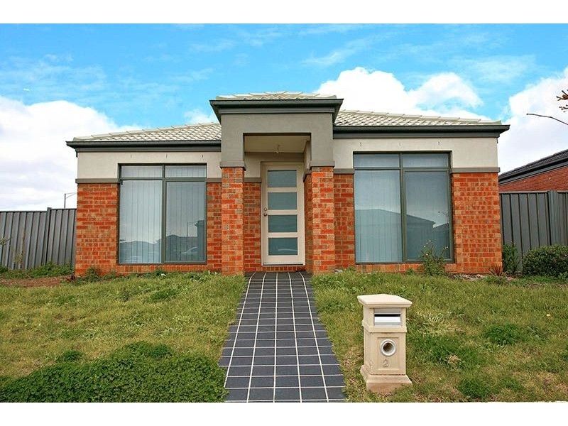 2 Yalding Place, Deer Park VIC 3023