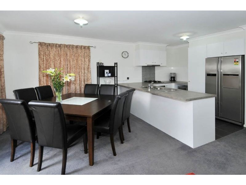 55 Pioneer Drive, Deer Park VIC 3023