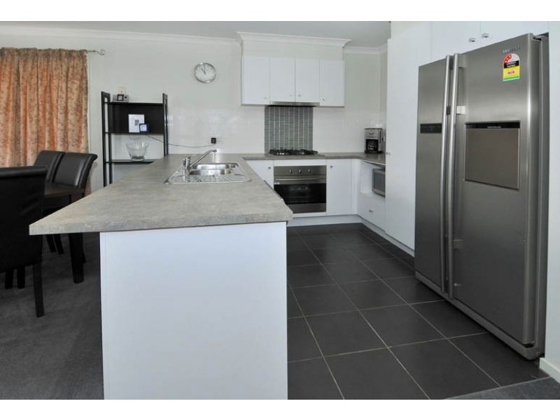 55 Pioneer Drive, Deer Park VIC 3023