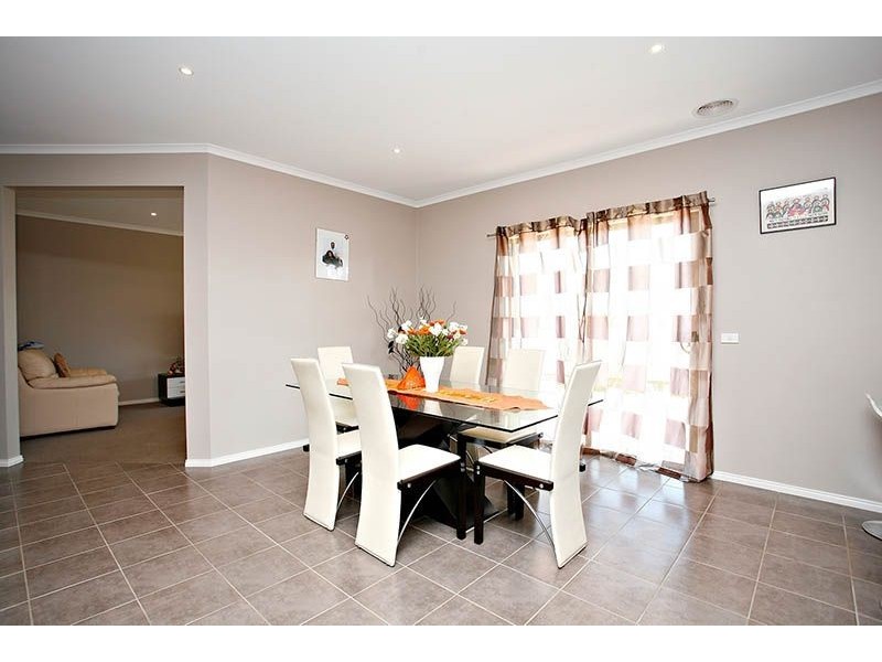 19 Jennifer Court, Derrimut VIC 3030