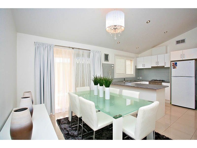 4/9-11 Peter Chanel, Deer Park VIC 3023