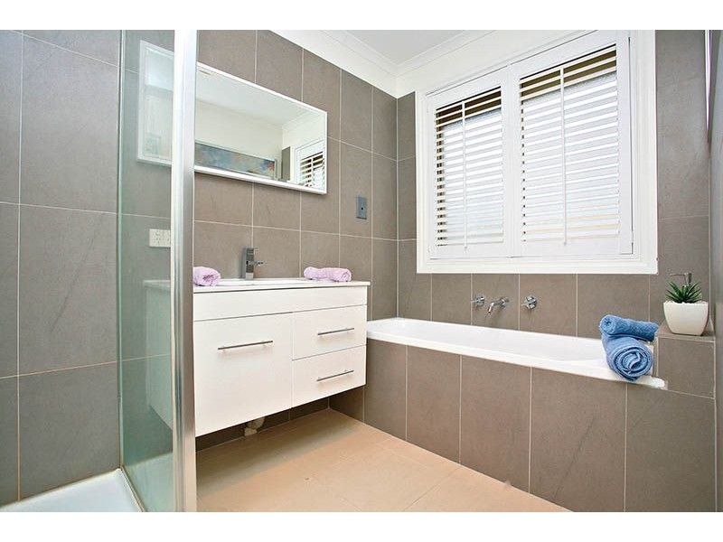 4/9-11 Peter Chanel, Deer Park VIC 3023