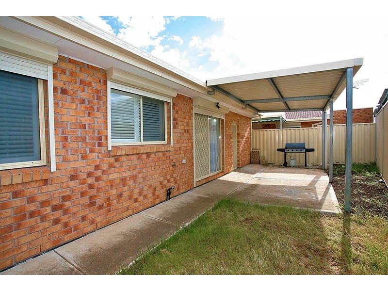 4/9-11 Peter Chanel, Deer Park VIC 3023