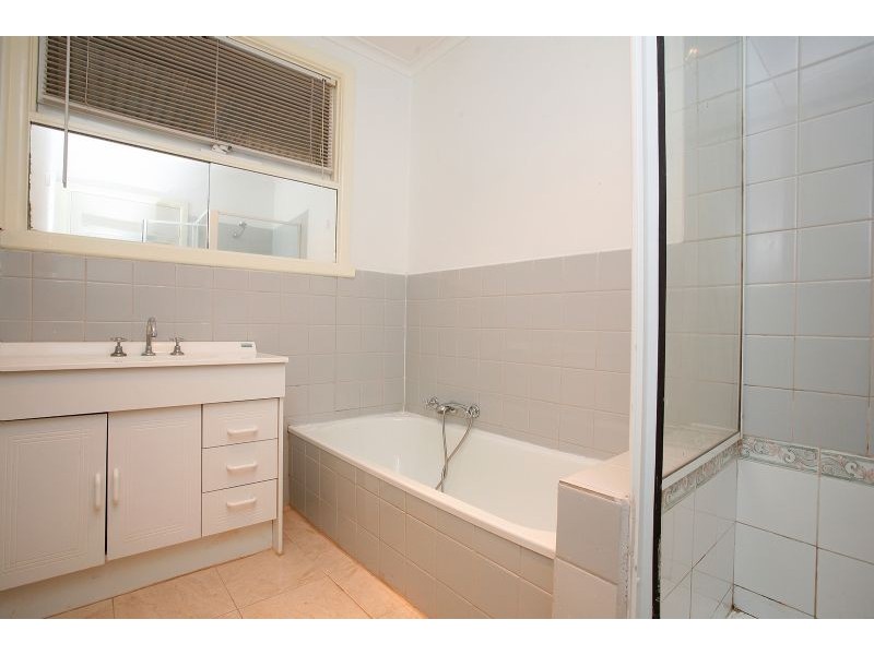 11 Little Street, Deer Park VIC 3023