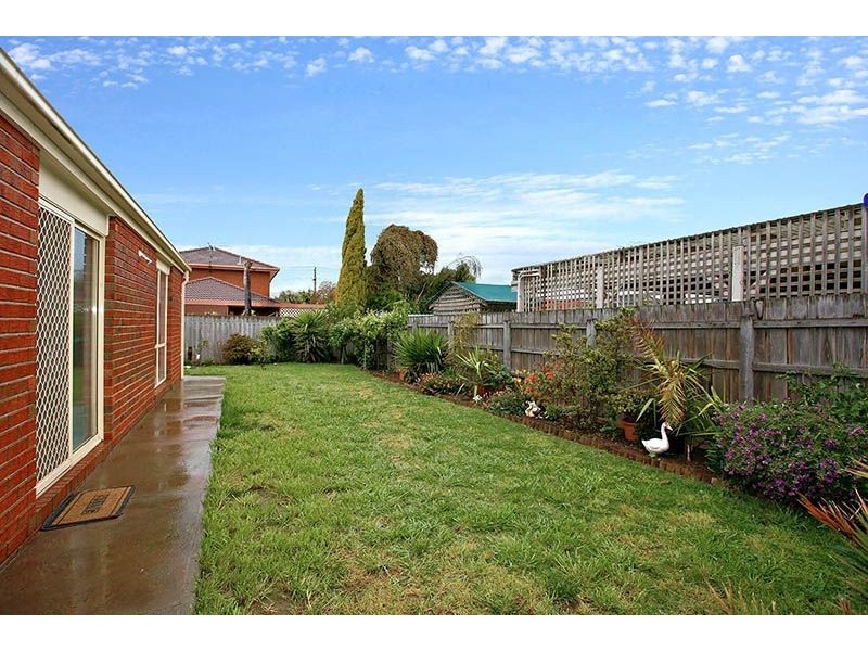 26 Lee Street, Deer Park VIC 3023