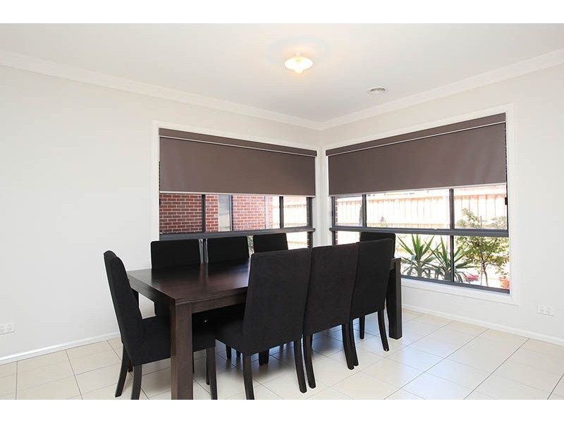 17 Hemsley Drive, Deer Park VIC 3023