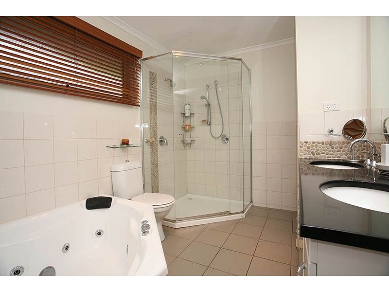 67 Stevenage Crescent, Deer Park VIC 3023