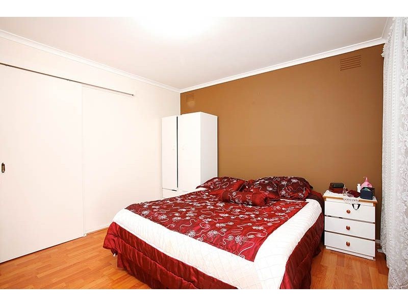 40 Opie Road, Deer Park VIC 3023