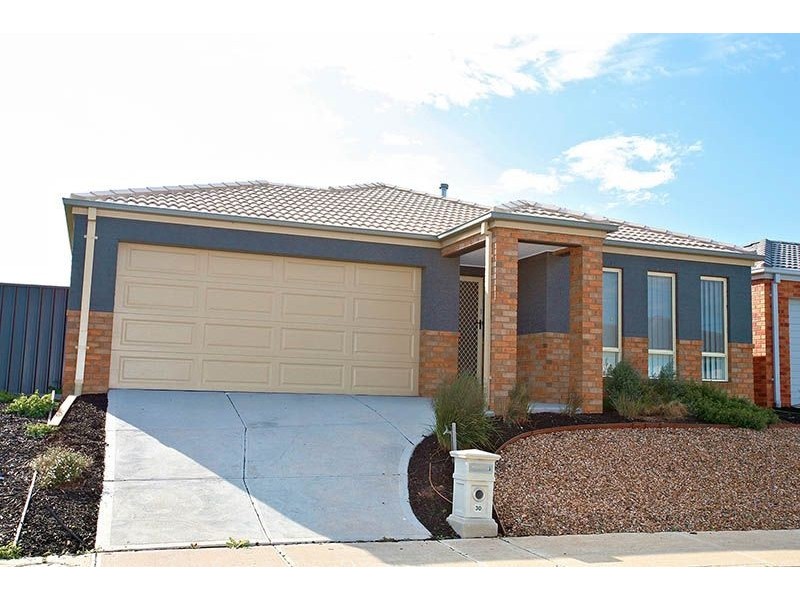 30 Edmondshaw Drive, Deer Park VIC 3023