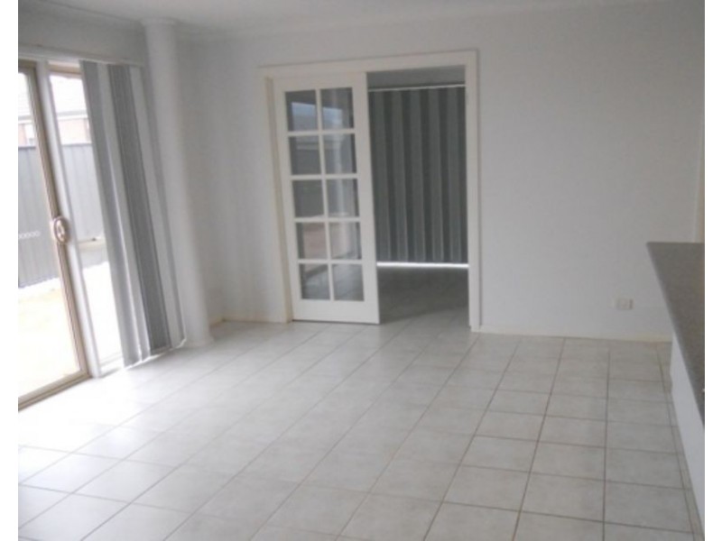 6 Ickworth Crescent, Derrimut VIC 3030