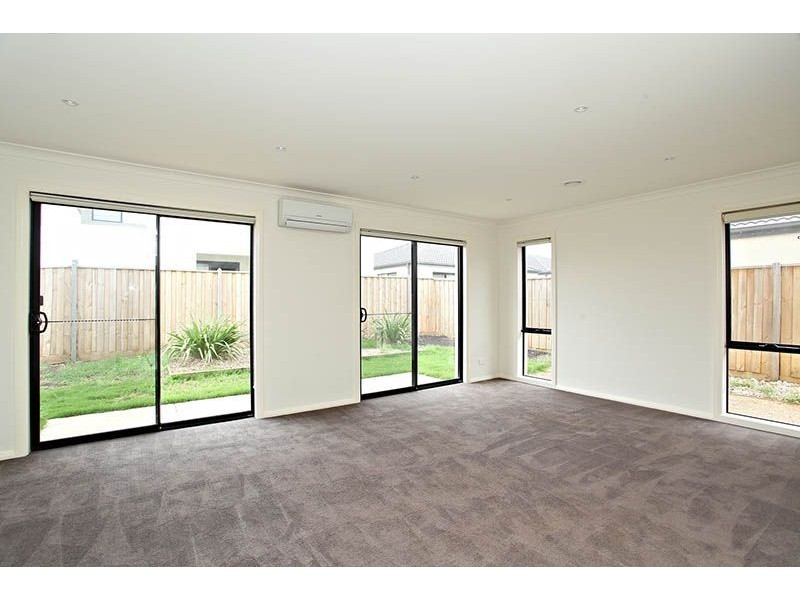 1 Mimosa Way, Burnside Heights VIC 3023