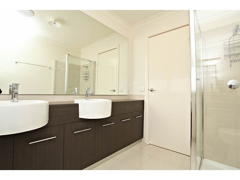 1 Mimosa Way, Burnside Heights VIC 3023