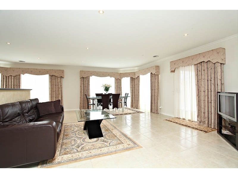 1 Chatsworth Avenue, Derrimut VIC 3030