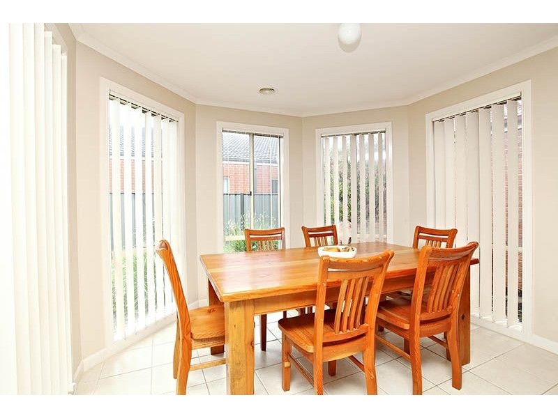 10 Scotney Crescent, Derrimut VIC 3030
