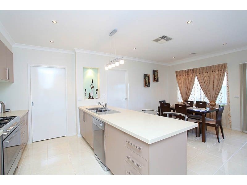 9 Carew Way, Derrimut VIC 3030