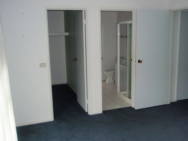 7 Fulton Retreat, Sunshine North VIC 3020