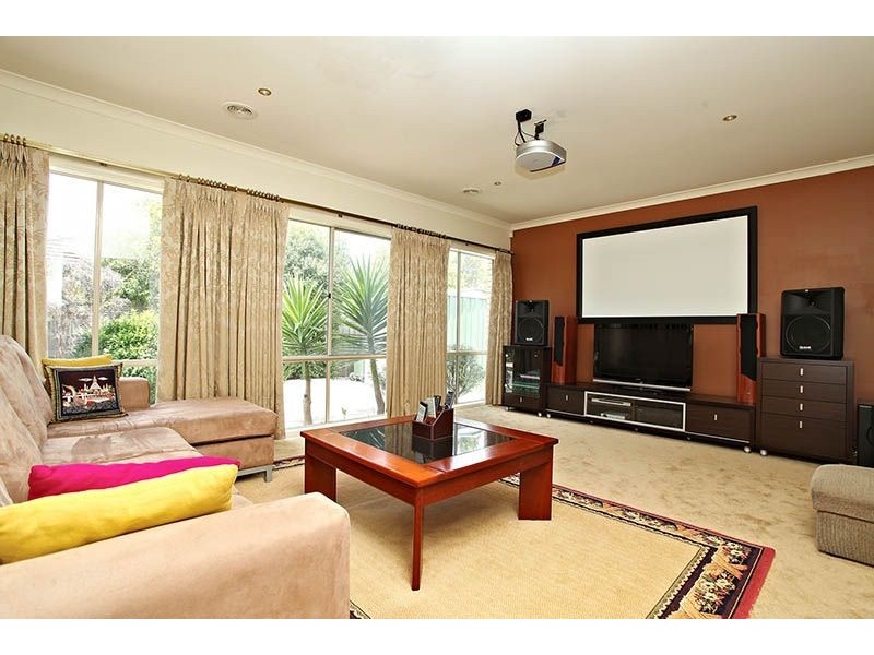 164 Station Road, Cairnlea VIC 3023