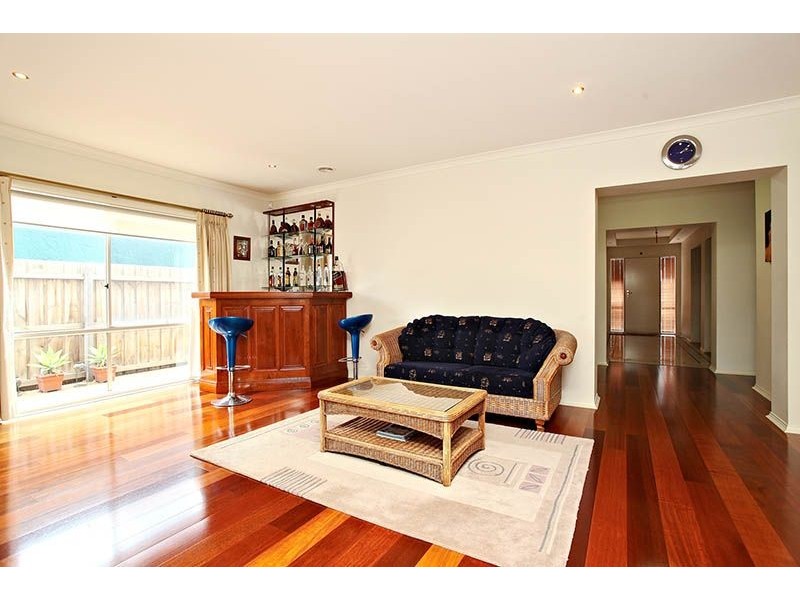 164 Station Road, Cairnlea VIC 3023