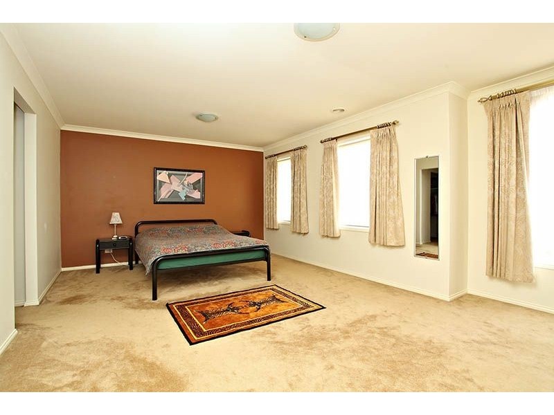 164 Station Road, Cairnlea VIC 3023