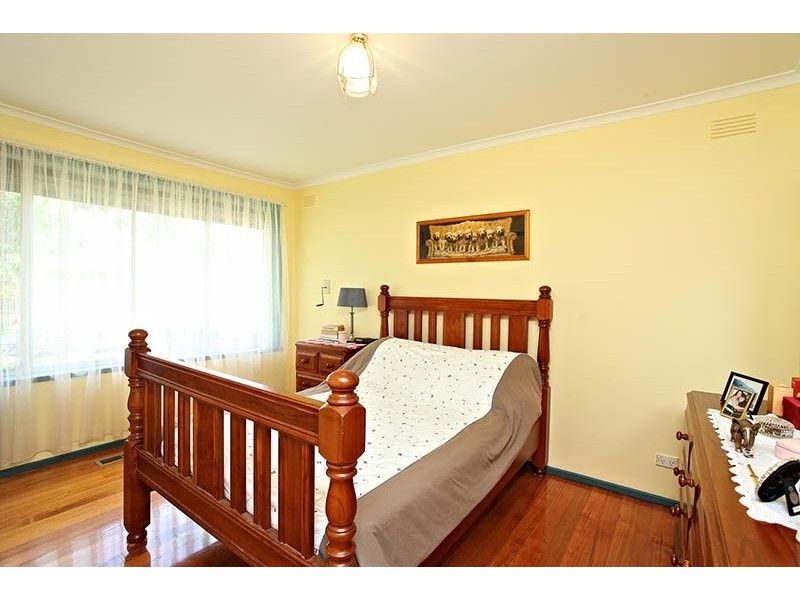 38 Tasman Avenue, Deer Park VIC 3023