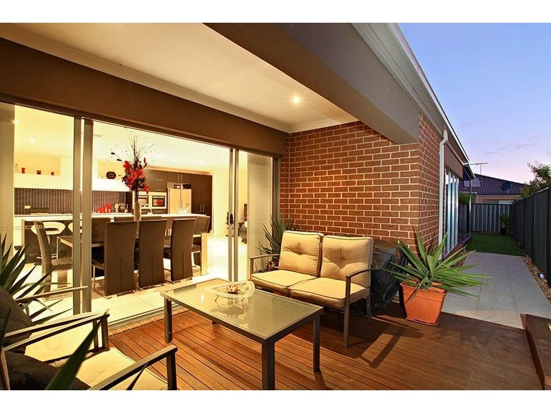 21 Bothwell Green, Derrimut VIC 3030