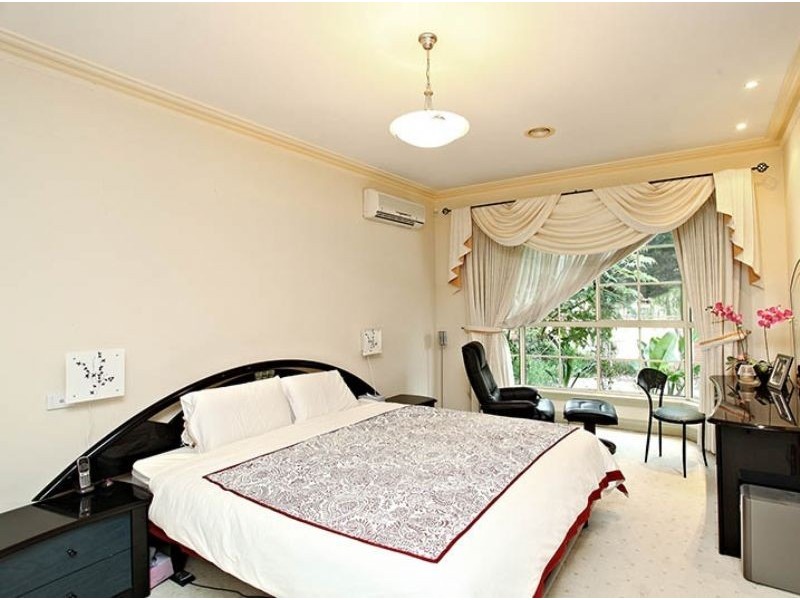 38 Kunat Street, Deer Park VIC 3023