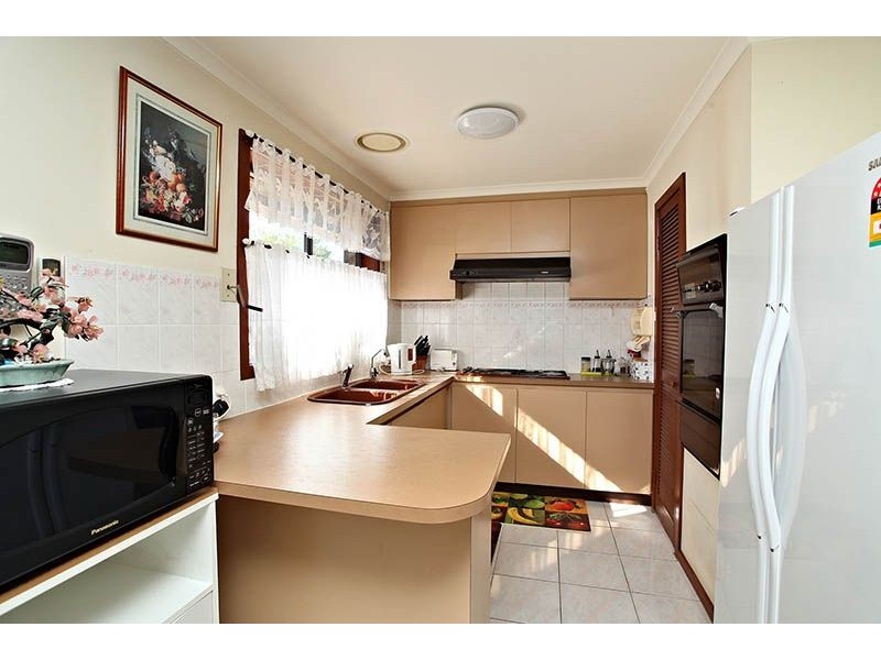 1 Bracknell Place, Deer Park VIC 3023