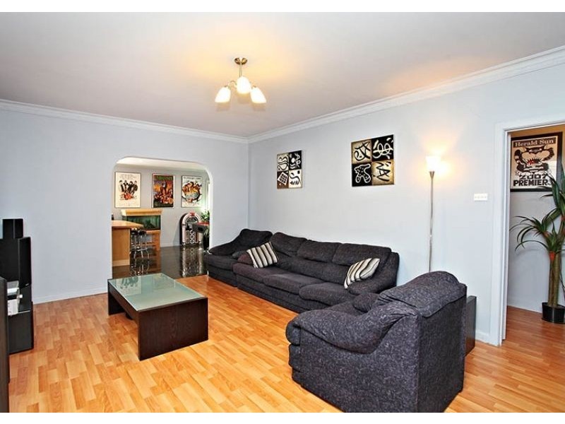 23 Kynoch Street, Deer Park VIC 3023