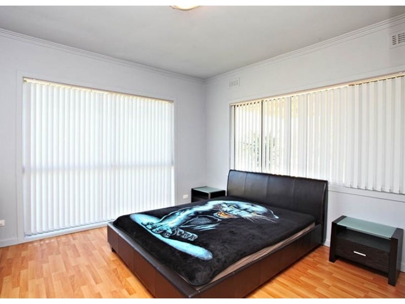 23 Kynoch Street, Deer Park VIC 3023