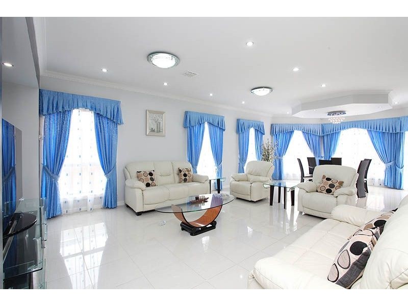 2 Classic Court, Deer Park VIC 3023