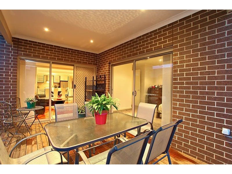 68 Duncombe Parkway, Deer Park VIC 3023