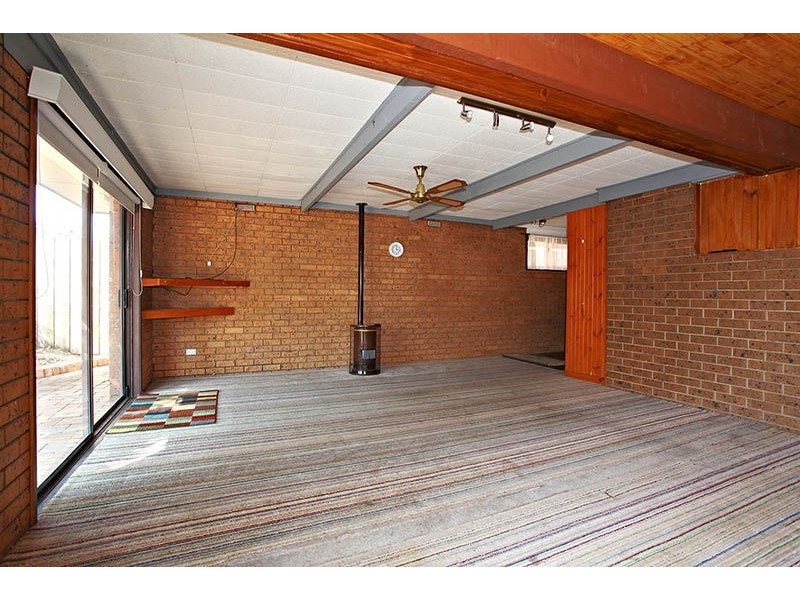 106 Millbank Drive, Deer Park VIC 3023