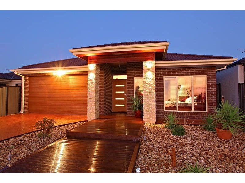 6 Amberley Gardens, Derrimut VIC 3030