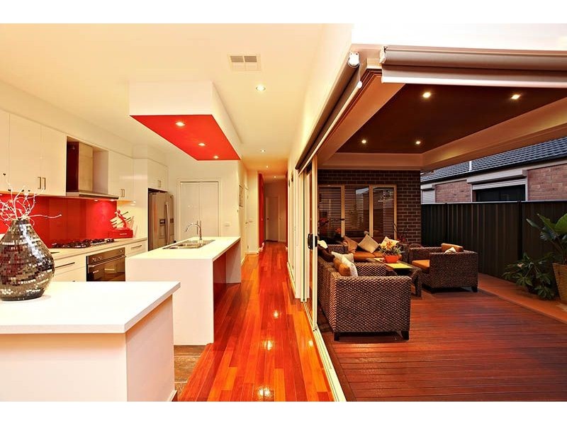 6 Amberley Gardens, Derrimut VIC 3030