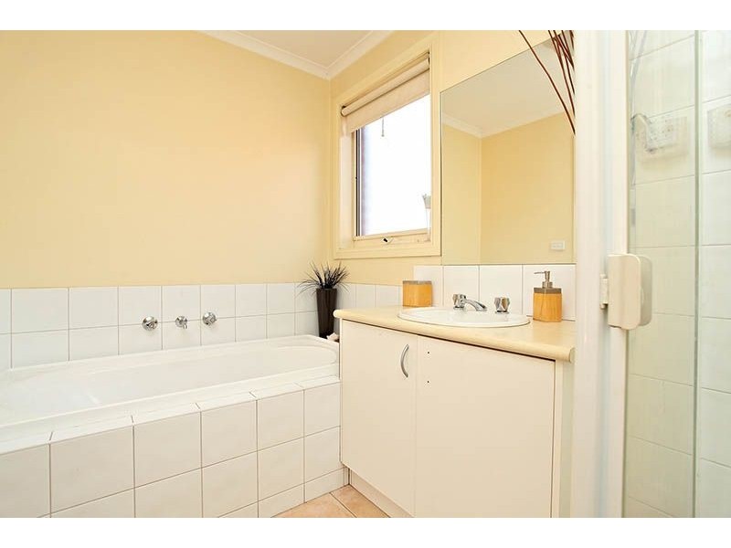 938 Ballarat Road, Deer Park VIC 3023