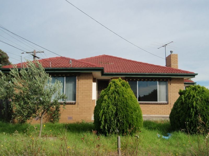 1 Elsim Avenue, Deer Park VIC 3023