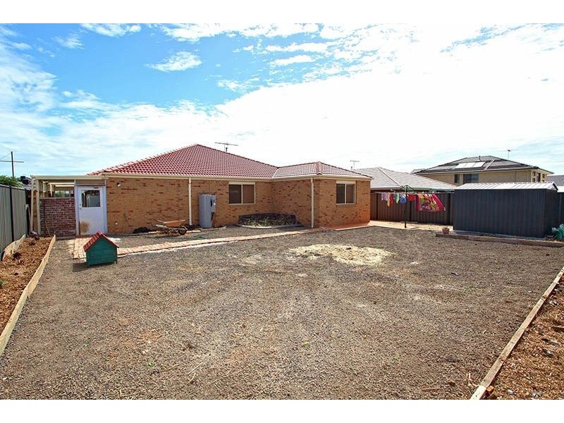 61 Capesthorne Drive, Derrimut VIC 3030