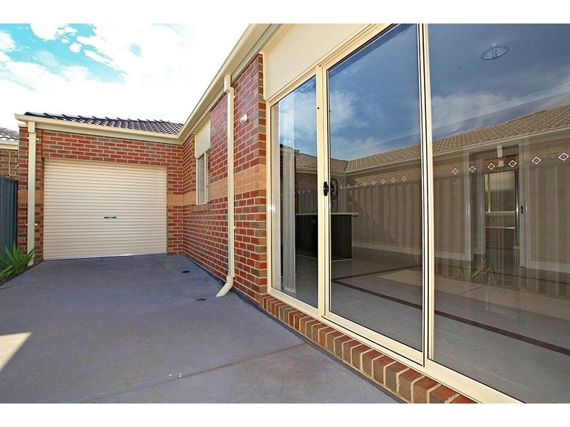 5 Highcroft Place, Cairnlea VIC 3023