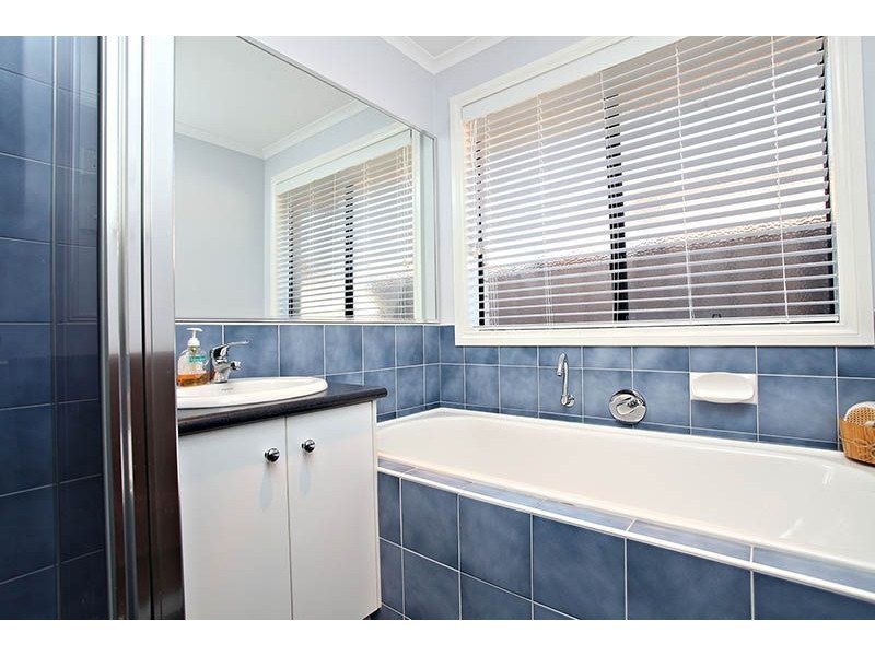 2 Ryans Court, Burnside Heights VIC 3023