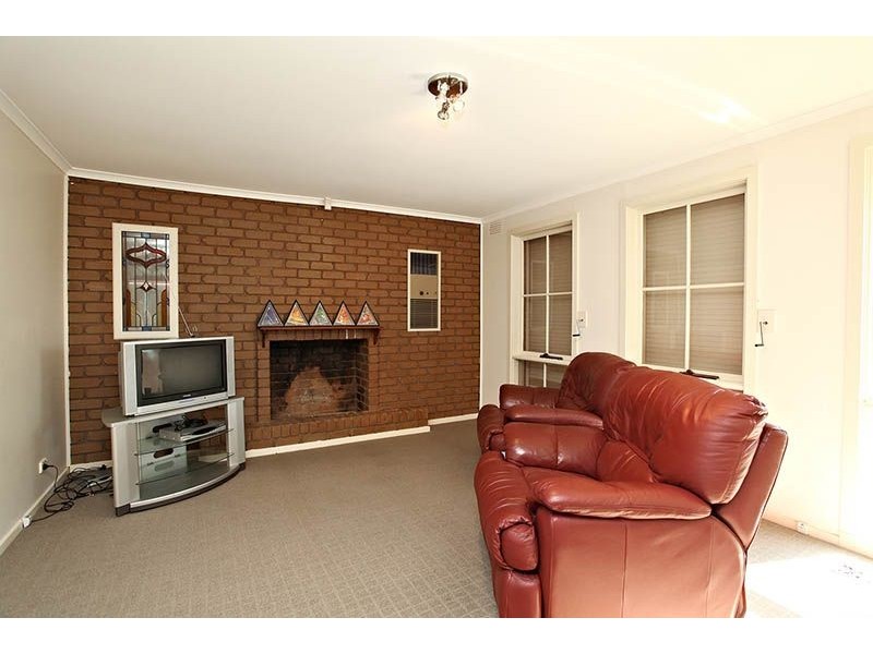 23 Tamar Drive, Deer Park VIC 3023