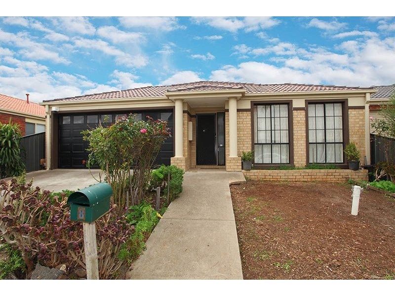 8 Apsley Vista, Derrimut VIC 3030
