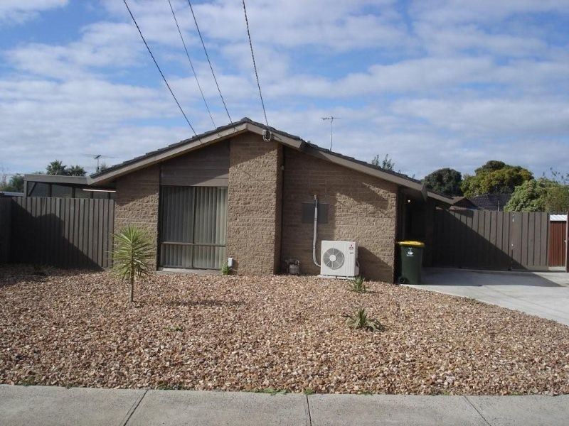 3 Odell Close, Deer Park VIC 3023