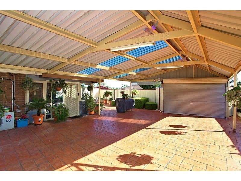 1 Bracknell Place, Deer Park VIC 3023