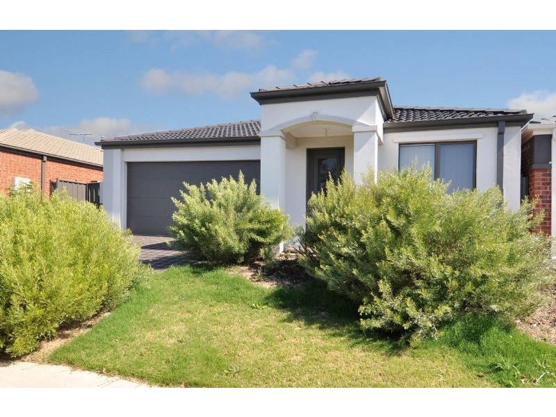 30 Howard Place, Deer Park VIC 3023