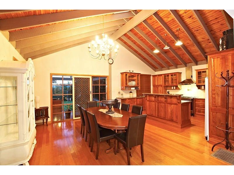 31 Billingham Road, Deer Park VIC 3023