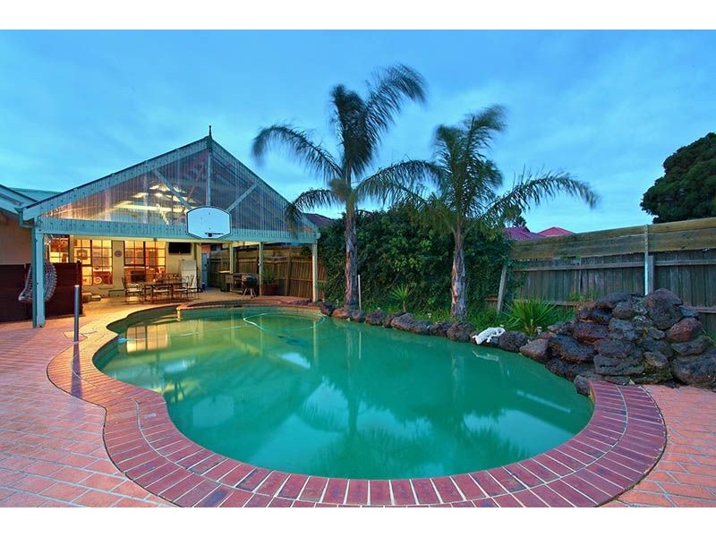 31 Billingham Road, Deer Park VIC 3023